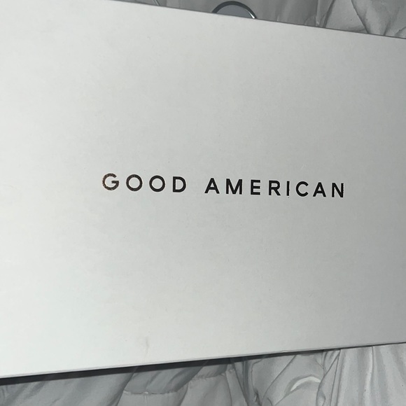 Good American Satin Black heels - Size 8 - Picture 4 of 6